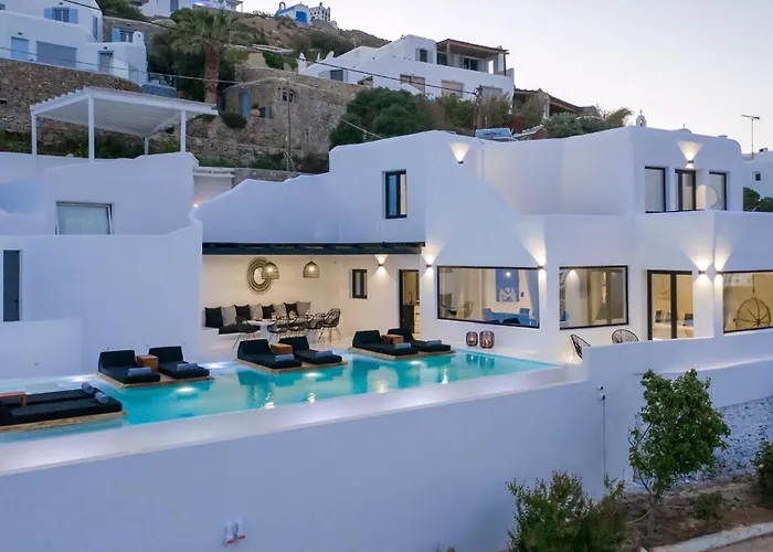 Magnificent Mykonos Rikei 5 Bedrooms Unique Aegean Sea Views فيلة